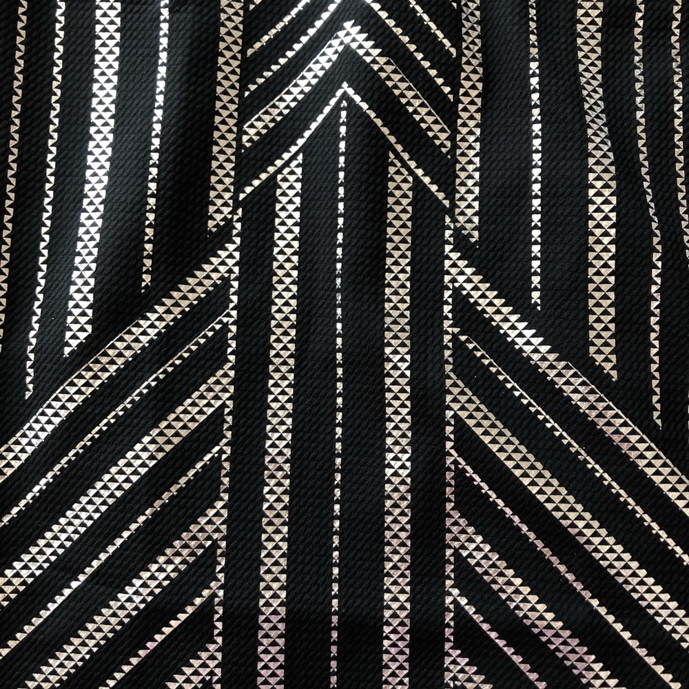 LuLaRoe Sz S Elegant Collection Cassie Skirt - Picture 3 of 7